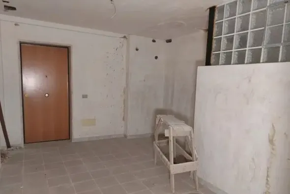 #18776 Deposito piano primo interrato di palazzina