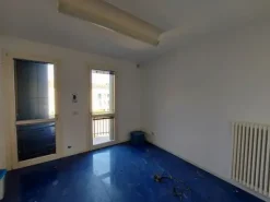 #14589 Due uffici adiacenti con garage e cantina