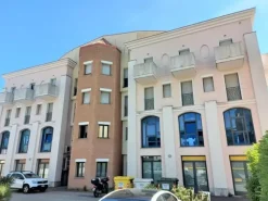 #14724 Due uffici in palazzina direzionale