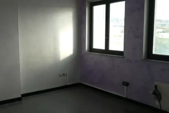 #24675 Due unità immobiliari ad uso ufficio in complesso direzionale-commerciale