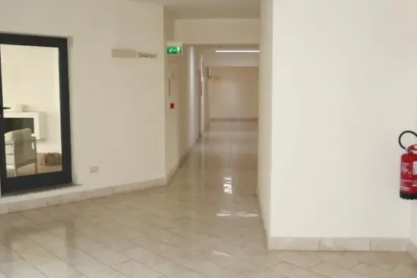 #24675 Due unità immobiliari ad uso ufficio in complesso direzionale-commerciale