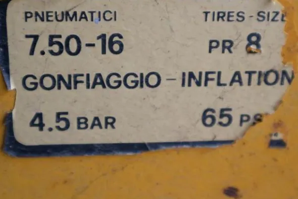 3067#4392 Dumper Pala