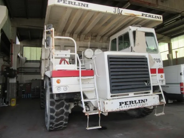 211#46820 Dumper Perlini 705