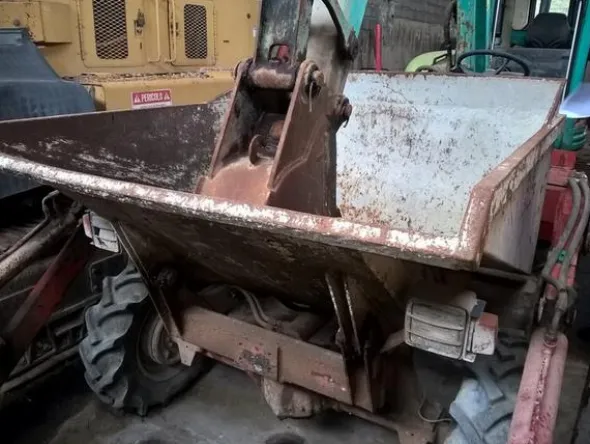 52#2941 Dumper Silla