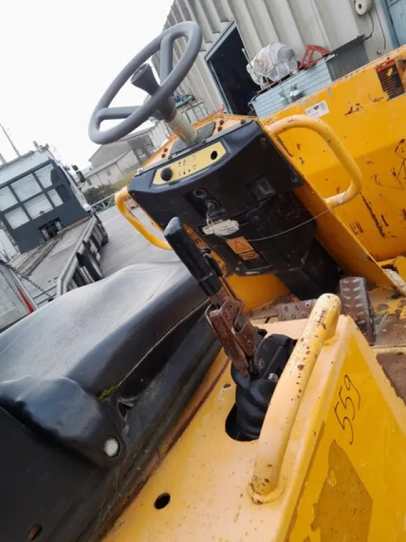 3#8048 Dumper Thwaites Mach 570