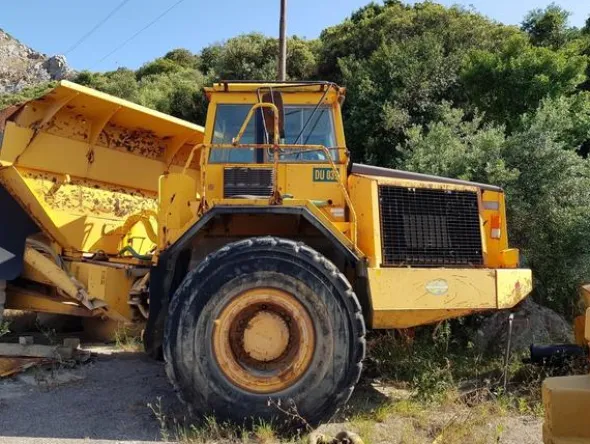 8#4479 Dumper Volvo