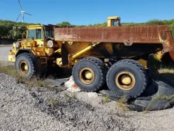 28#4479 Dumper Volvo