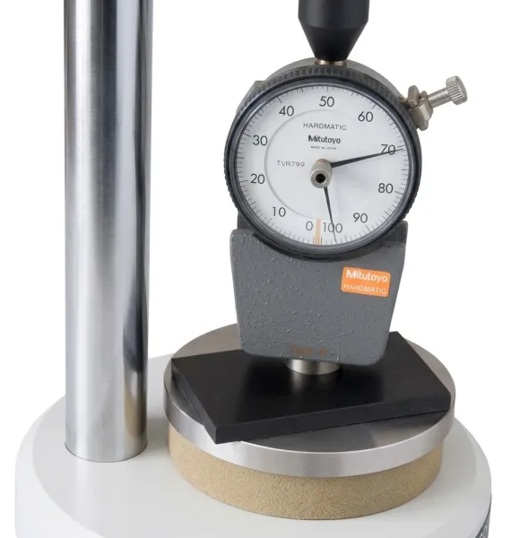 Durometro usato Mitutoyo 811-013 con Stativo Hardmatic