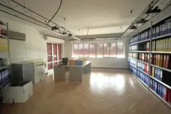 #2639921 Edificio artigianale con uffici e cortile esclusivo