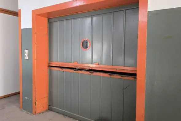 #2640068 Edificio artigianale parte dismesso