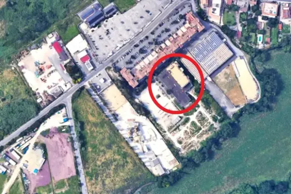 #21577 Edificio commerciale con show room e piazzale
