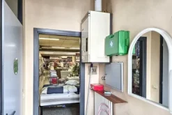 #2537065 Edificio commerciale e azienda di tessuti