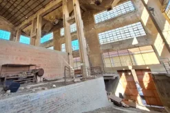 #24600 Edificio industriale con terreno di pertinenza