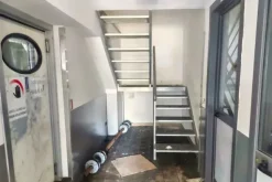 #2519020 Edificio logistico con uffici e cortile privato