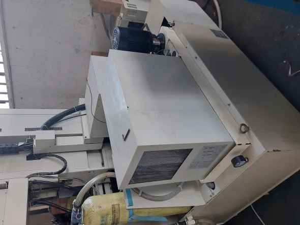 ELETTROEROSIONE A FILO MITSUBISHI MOD. CX 20