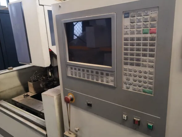 ELETTROEROSIONE MITSUBISHIFX10ANNO 1997
