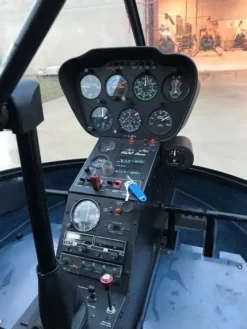 1#4724 Elicottero Robinson R22 Beta
