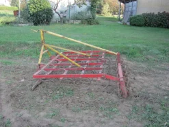 erpicedissodatore a dentitre punti attacco