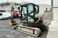 ESCAVATORE CINGOLATO BOBCAT E62