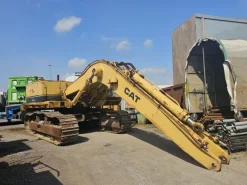 ESCAVATORE CINGOLATO CATERPILLAR mod: 235B