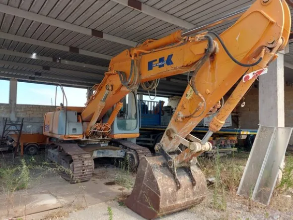 19#7900 Escavatore cingolato Fiat Kobelco E215 Evolution