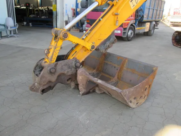 15#5085 Escavatore cingolato JCB