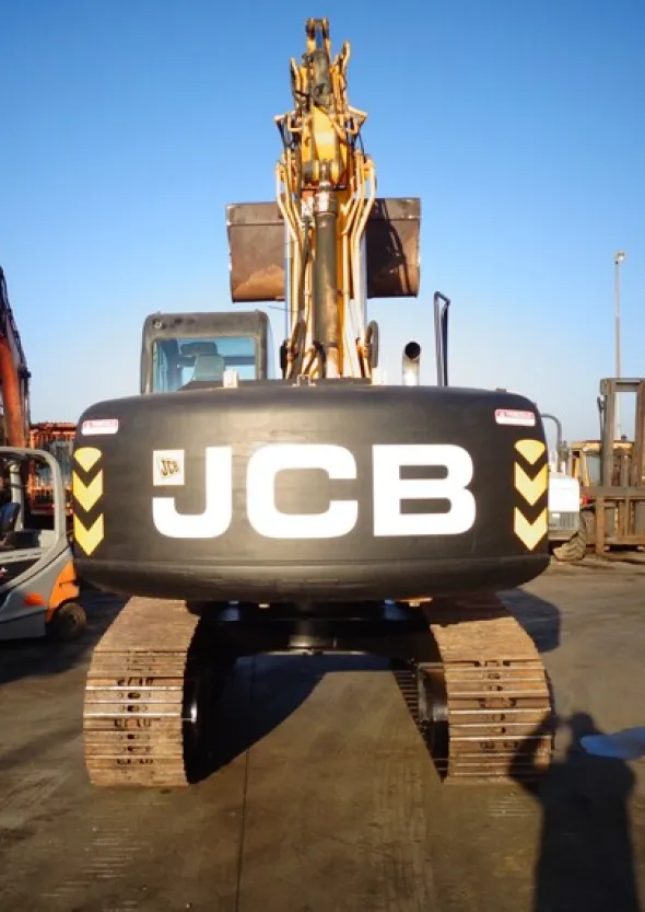 4#8048 Escavatore cingolato Jcb