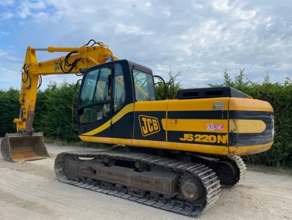 2#7113 Escavatore cingolato JCB