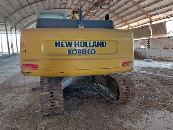 4#5783 Escavatore cingolato New Holland
