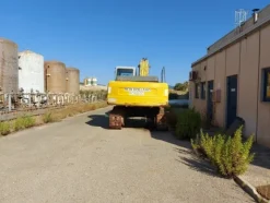 24#5562 Escavatore cingolato New Holland