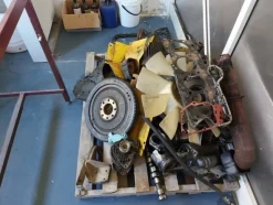 24#5562 Escavatore cingolato New Holland
