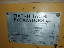 11#5665 Escavatore Fiat Hitachi