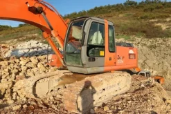 12#6965 Escavatore Hitachi