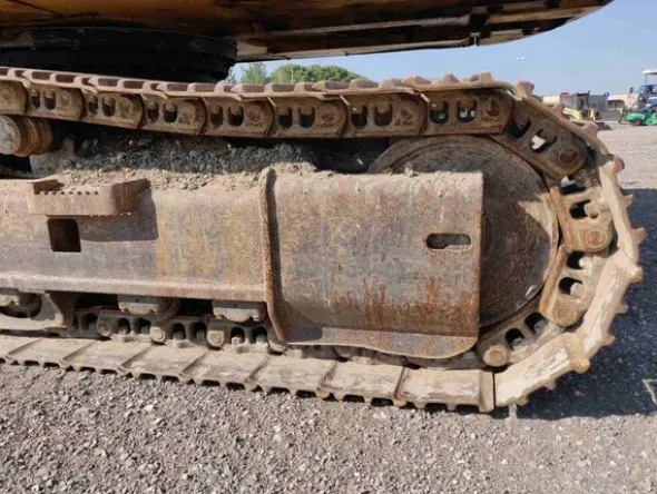 8#5845 Escavatore JCB