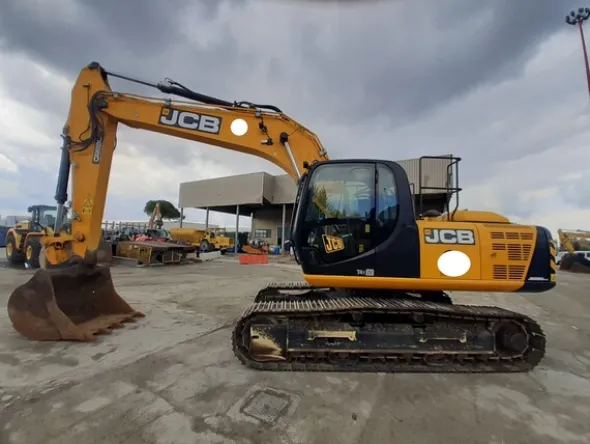 1#6332 Escavatore JCB