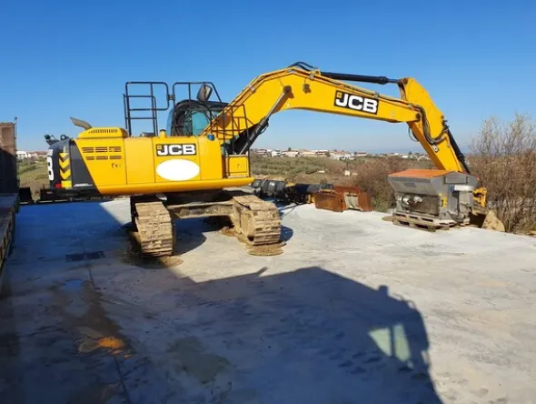 1#6332 Escavatore JCB