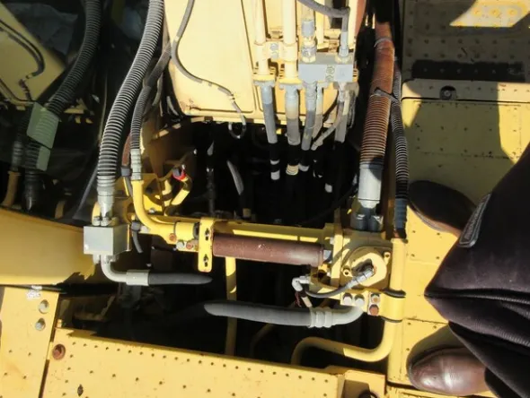 9#6166 Escavatore Komatsu PC210
