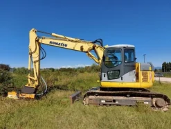 24#5479 Escavatore Komatsu PC138US con trincia