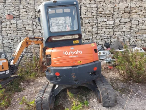 6#8017 Escavatore Kubota U35