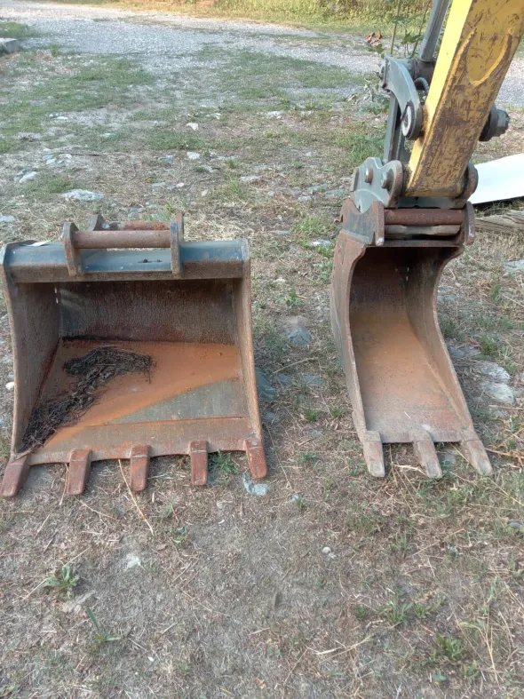 ESCAVATORE NEUSON Q.LI 55
