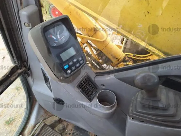 2#9577 Escavatore New Holland E245