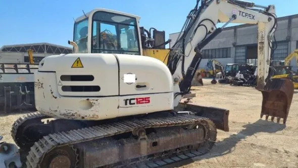 3#6428 Escavatore Terex