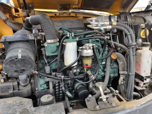 5#5845 Escavatore Volvo ECR88