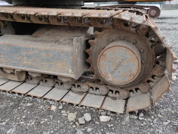 5#5845 Escavatore Volvo ECR88