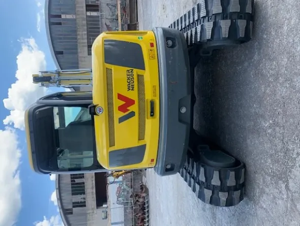 3#7949 Escavatore Wacker Neuson EZ80