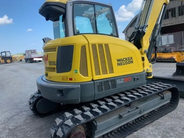 3#7949 Escavatore Wacker Neuson EZ80