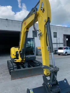 3#7949 Escavatore Wacker Neuson EZ80