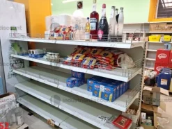 10#8507 Espositori supermercato e scaffalature