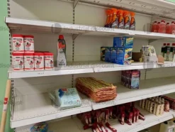 10#8507 Espositori supermercato e scaffalature