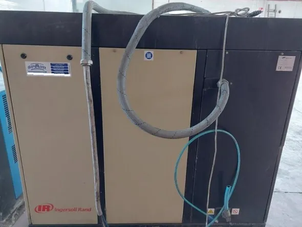 1#5576 Essiccatore TEM80 e compressore Ingersoll